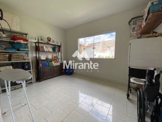 Prédio / Edifício Inteiro Comercial Para Vender no bairro Ponto Central em Feira De Santana