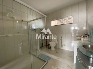 Prédio / Edifício Inteiro Comercial Para Vender no bairro Ponto Central em Feira De Santana