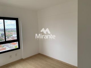 Apartamento Para Alugar com 3 quartos sendo 1 suítes no bairro Santa Mônica em Feira De Santana