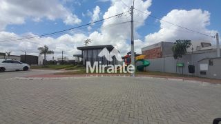 Casa de Condomínio Para Vender com 3 quartos sendo 1 suítes no bairro Registro em Feira De Santana