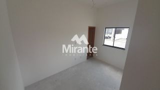 Casa de Condomínio Para Vender com 3 quartos sendo 1 suítes no bairro Registro em Feira De Santana