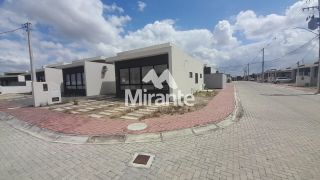 Casa de Condomínio Para Vender com 3 quartos sendo 1 suítes no bairro Registro em Feira De Santana