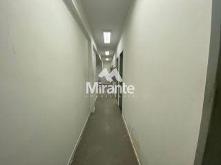 Prédio / Edifício Inteiro Comercial Para Alugar no bairro São João em Feira De Santana