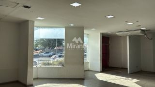 Prédio / Edifício Inteiro Comercial Para Alugar no bairro São João em Feira De Santana