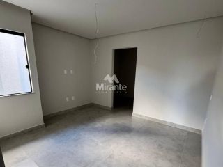 Casa Para Vender com 3 quartos sendo 1 suítes no bairro Sim em Feira De Santana