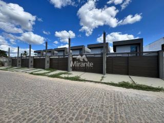 Casa Para Vender com 3 quartos sendo 1 suítes no bairro Sim em Feira De Santana