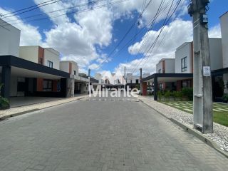 Casa de Condomínio Mobiliado Para Vender com 3 quartos 1 suítes no bairro Sim em Feira De Santana