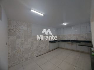 Casa Para Alugar com 4 quartos no bairro Brasília em Feira De Santana