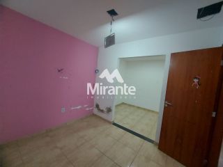 Casa Para Alugar com 4 quartos no bairro Brasília em Feira De Santana
