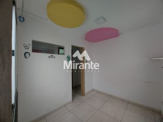 Casa Para Alugar com 4 quartos no bairro Brasília em Feira De Santana