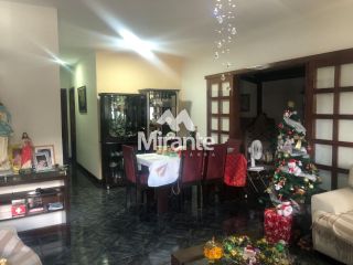 Casa de Condomínio Para Vender com 3 quartos sendo 1 suítes no bairro Brasília em Feira De Santana