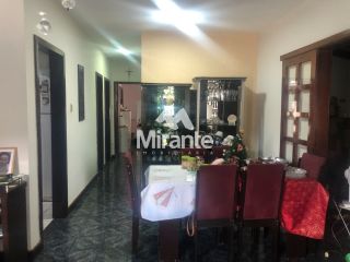 Casa de Condomínio Para Vender com 3 quartos sendo 1 suítes no bairro Brasília em Feira De Santana