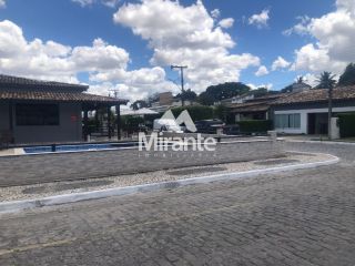 Casa de Condomínio Para Vender com 3 quartos sendo 1 suítes no bairro Brasília em Feira De Santana