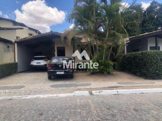 Casa de Condomínio Para Vender com 3 quartos sendo 1 suítes no bairro Brasília em Feira De Santana