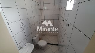 Casa Para Alugar com 2 quartos sendo 1 suíte no bairro Centro em Feira De Santana