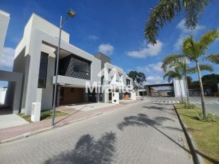 Casa de Condomínio Para Vender com 4 quartos 2 suítes no bairro Lagoa Salgada em Feira De Santana