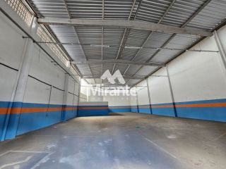 Galpão / Depósito / Armazém Para Alugar no bairro Capuchinhos em Feira De Santana