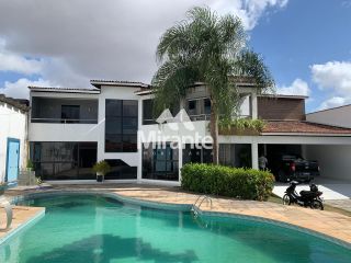 Casa Para Vender com 4 quartos sendo 4 suítes no bairro Baraúna em Feira De Santana