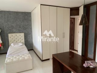 Casa Para Vender com 4 quartos sendo 4 suítes no bairro Baraúna em Feira De Santana