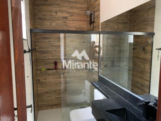 Casa Para Vender com 4 quartos sendo 4 suítes no bairro Baraúna em Feira De Santana