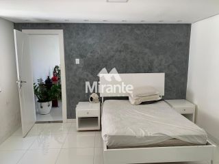 Casa Para Vender com 4 quartos sendo 4 suítes no bairro Baraúna em Feira De Santana