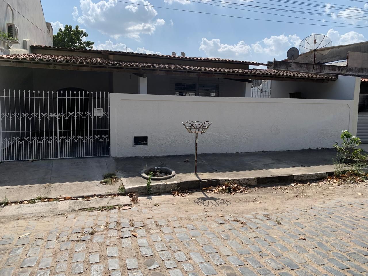 Casa para alugar - Campo Limpo - Feira de Santana/BA