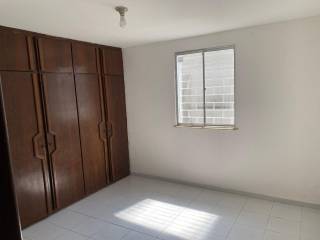 Casa para alugar - Campo Limpo - Feira de Santana/BA