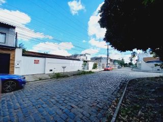 Casa Para Alugar com 3 quartos no bairro Campo Limpo em Feira De Santana