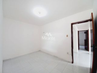 Casa Para Alugar com 3 quartos no bairro Campo Limpo em Feira De Santana