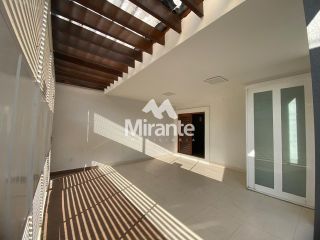 Casa Para Vender com 3 quartos sendo 2 suítes no bairro Brasília em Feira De Santana