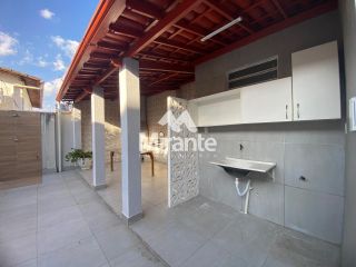 Casa Para Vender com 3 quartos sendo 2 suítes no bairro Brasília em Feira De Santana