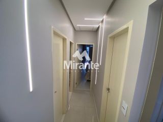Casa de Condomínio Para Vender com 3 quartos sendo 2 suítes no bairro Mangabeira em Feira De Santana