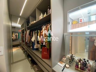 Casa de Condomínio Para Vender com 3 quartos sendo 2 suítes no bairro Mangabeira em Feira De Santana
