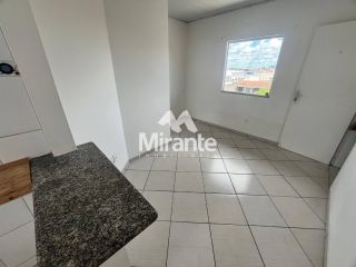 Edifício Residencial Para Vender com 9 quartos sendo 2 suítes no bairro Sobradinho em Feira De Santana
