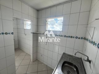 Edifício Residencial Para Vender com 9 quartos sendo 2 suítes no bairro Sobradinho em Feira De Santana