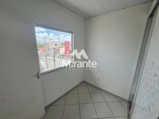 Edifício Residencial Para Vender com 9 quartos sendo 2 suítes no bairro Sobradinho em Feira De Santana