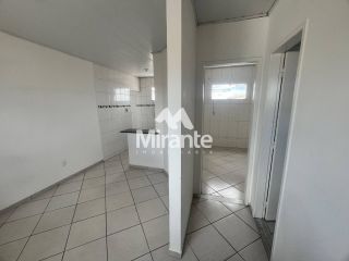 Edifício Residencial Para Vender com 9 quartos sendo 2 suítes no bairro Sobradinho em Feira De Santana