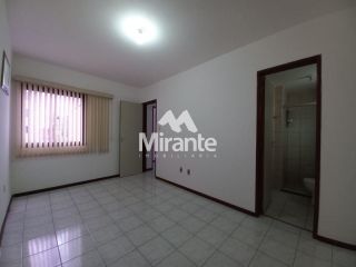 Apartamento Para Alugar com 3 quartos sendo 1 suítes no bairro Ponto Central em Feira De Santana