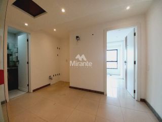 Sala Comercial Para Alugar no bairro Centro em Feira De Santana