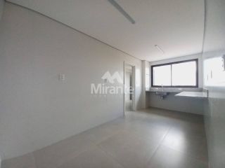 Apartamento Para Alugar com 3 quartos sendo 3 suítes no bairro Santa Mônica em Feira De Santana