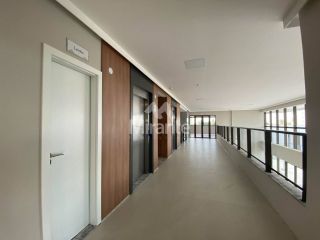 Apartamento Para Alugar com 3 quartos sendo 3 suítes no bairro Santa Mônica em Feira De Santana