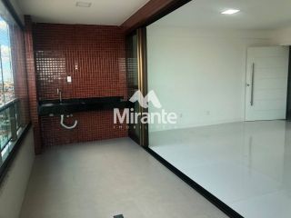 Apartamento Para Alugar com 3 quartos sendo 1 suítes no bairro Santa Mônica em Feira De Santana
