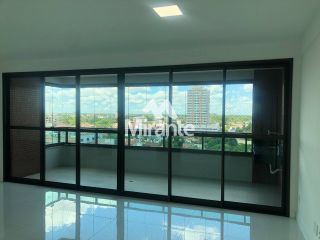 Apartamento Para Alugar com 3 quartos sendo 1 suítes no bairro Santa Mônica em Feira De Santana