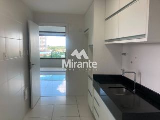 Apartamento Para Alugar com 3 quartos sendo 1 suítes no bairro Santa Mônica em Feira De Santana