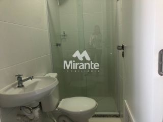 Apartamento Para Alugar com 3 quartos sendo 1 suítes no bairro Santa Mônica em Feira De Santana