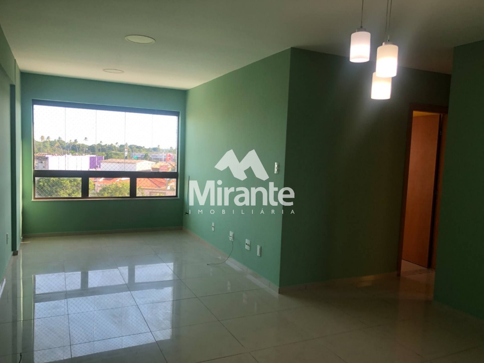 Apartamento Para Venda com 3 quartos sendo 1 suíte no bairro Santa Mônica em Feira De Santana