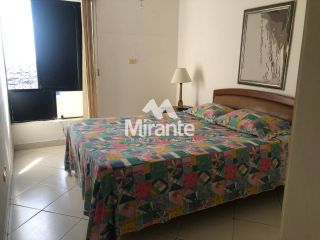 Apartamento Para Alugar com 3 quartos sendo 1 suíte no bairro Centro em Feira De Santana