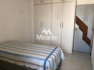 Apartamento Para Alugar com 3 quartos sendo 1 suíte no bairro Centro em Feira De Santana