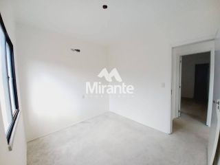 Casa de Condomínio Para Vender com 2 quartos 1 suítes no bairro Chaparral em Feira De Santana