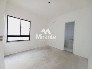 Casa de Condomínio Para Vender com 2 quartos 1 suítes no bairro Chaparral em Feira De Santana